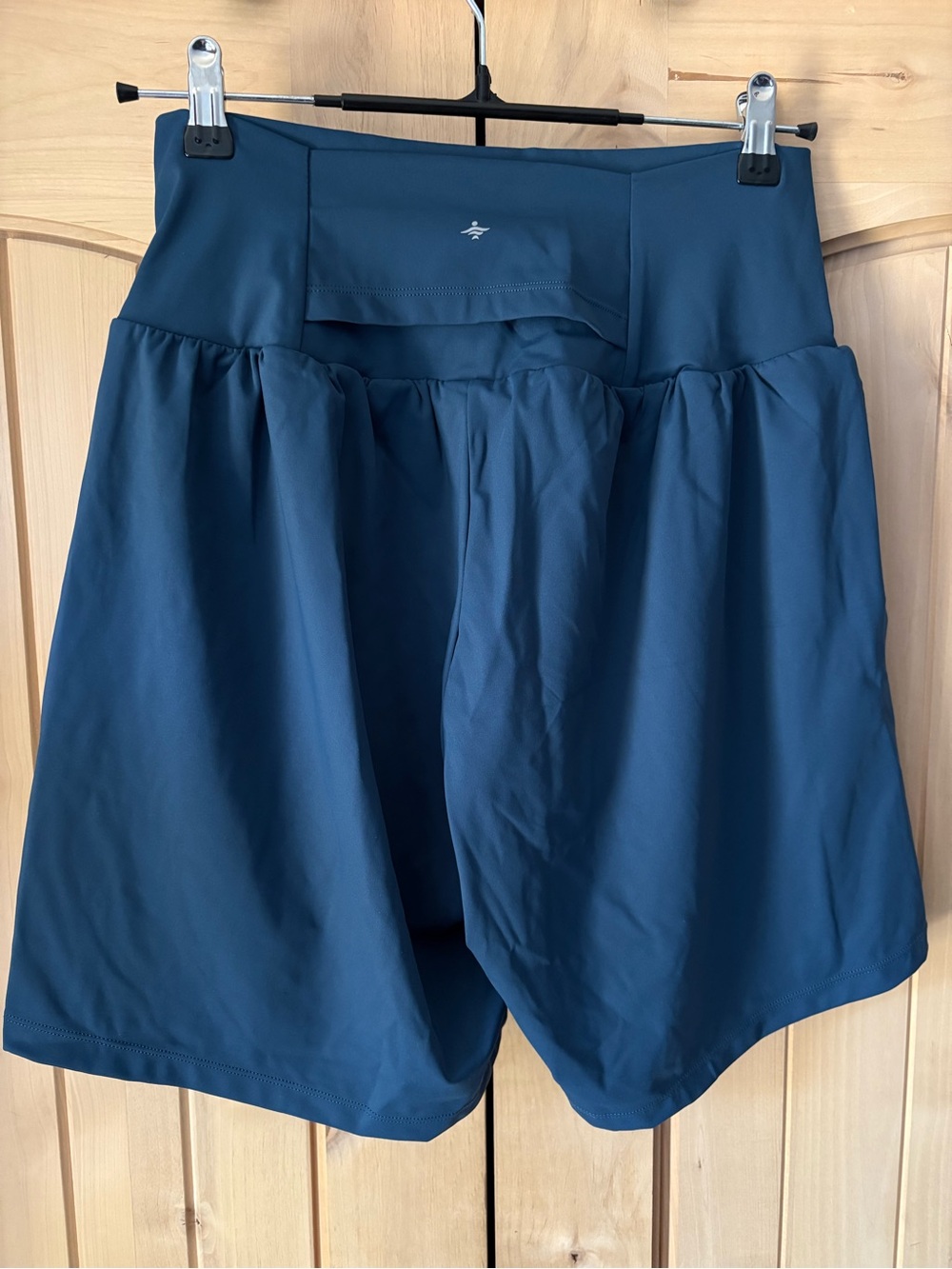 NWT Halara SoftlyZero™ Airy High Waisted Cool Touch Yoga Shorts 3'' - Picture 8 of 16